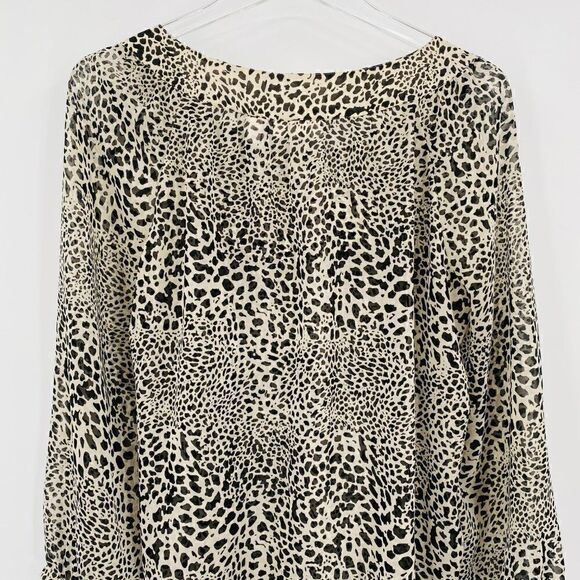 Chico's Size 1 Medium Cream & Black Animal Print 3/4 Sleeve Sheer Blouse Top - Picture 7 of 9